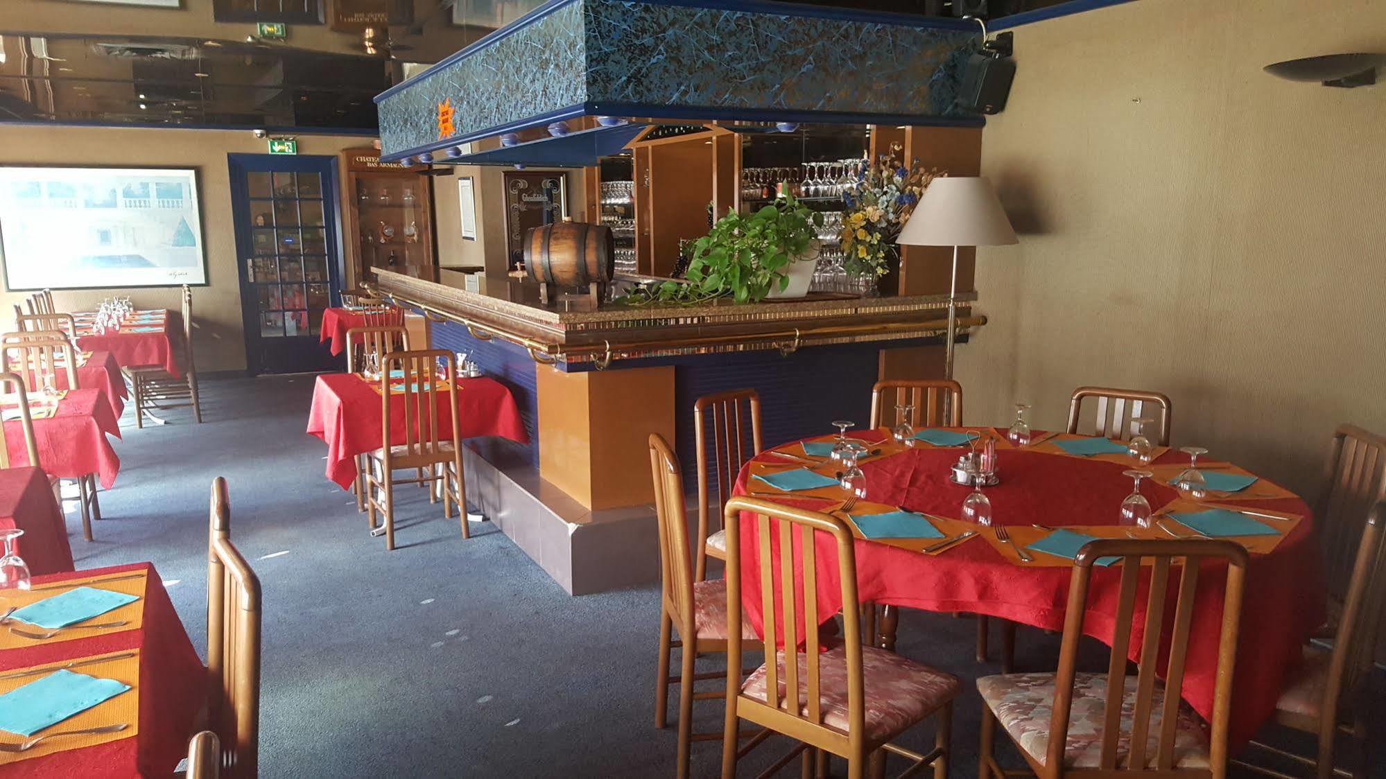 Le Skippy Dancotel Saint-Pierre-des-Corps Kültér fotó